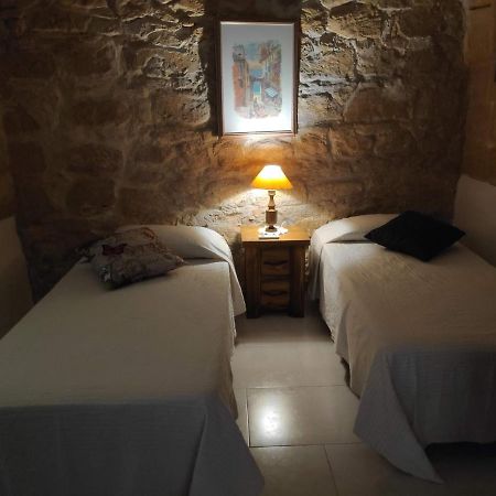 Amelia'S House Of Character Apartment Cospicua Exterior photo
