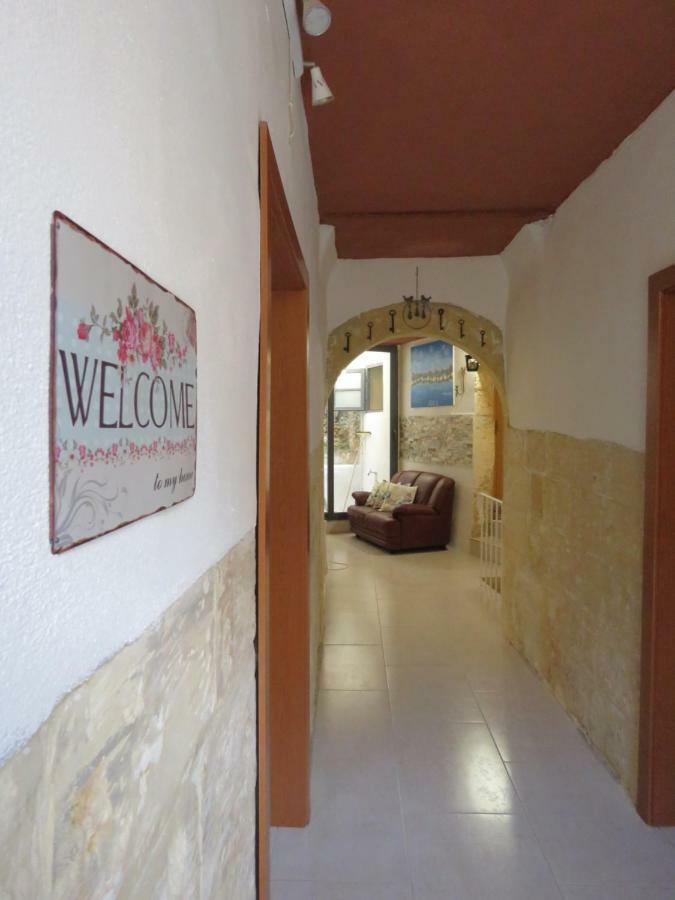 Amelia'S House Of Character Apartment Cospicua Exterior photo
