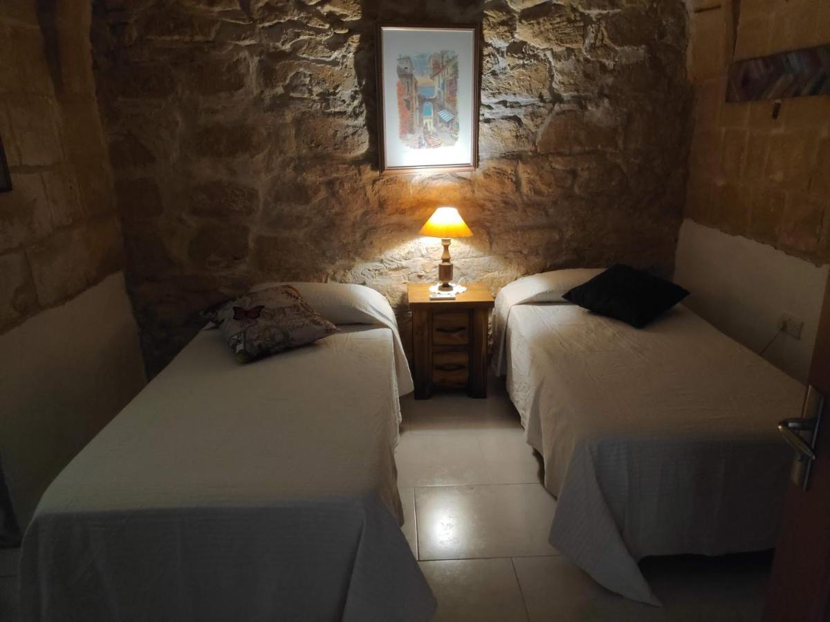 Amelia'S House Of Character Apartment Cospicua Exterior photo